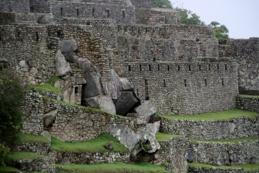 machu_picchu_stones.jpg